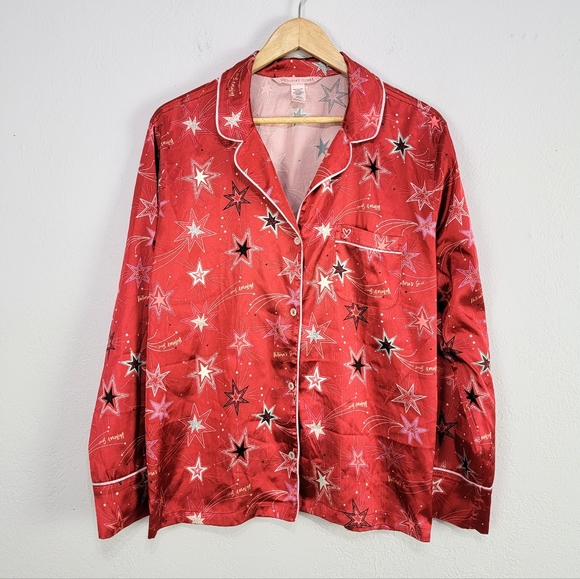 Victoria's Secret Red Star Print Silky Pajama Set Size Medium - Picture 2 of 16